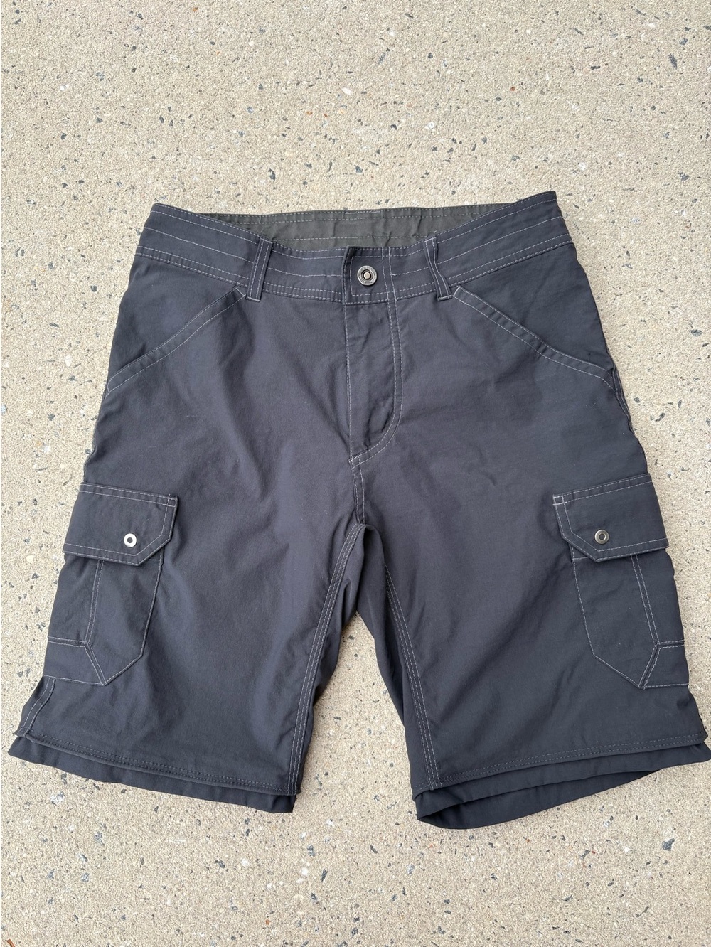KÜHL Men's Renegade Cargo Shorts color - slate 30 x 32
